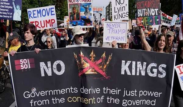 Masovni protesti protiv Trampa u SAD