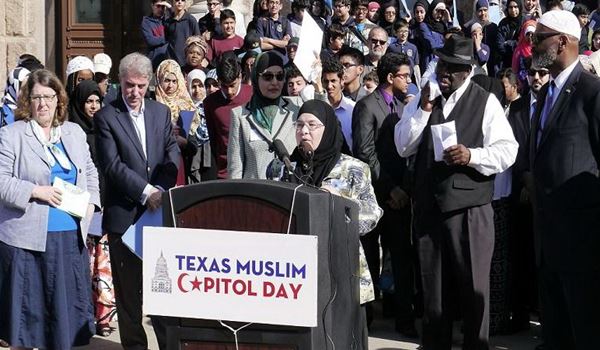 Džamije i šerijatski sudovi u Teksasu