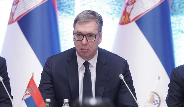 Histerija Vučića povodom NIS-a