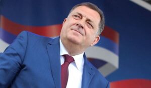 Vulin kritikovao Dodika